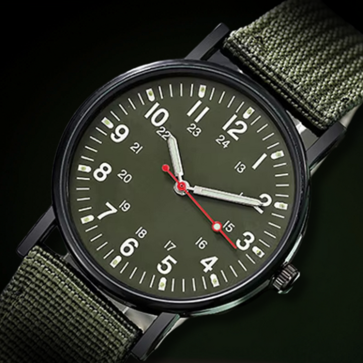 Luxurious Quartz Wristwatch™