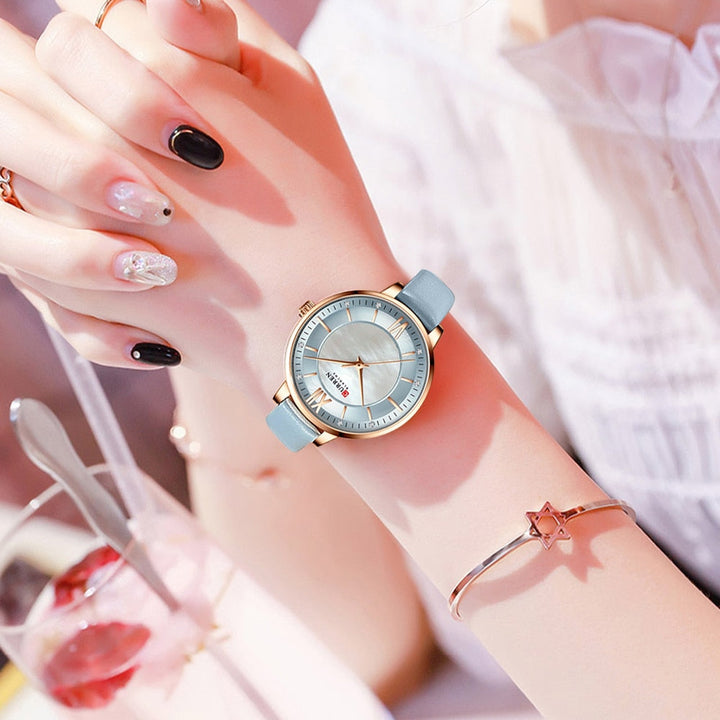 Chic Women's Quartz Watch